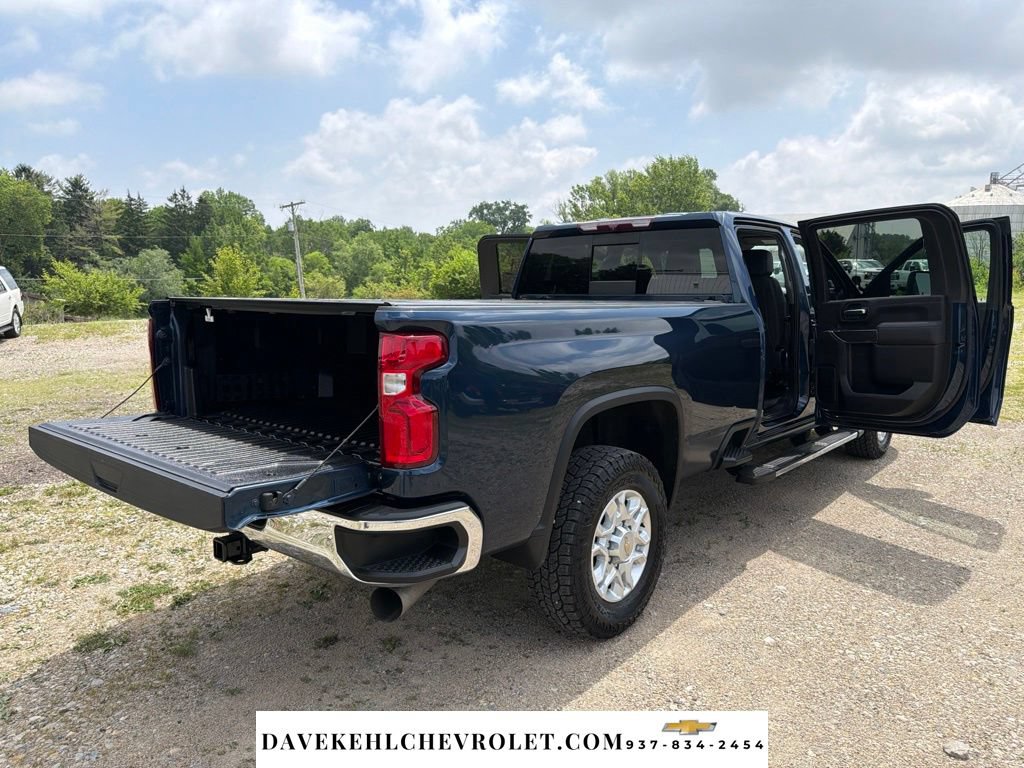 Used 2022 Chevrolet Silverado 3500 LTZ w/ LTZ Plus Package AWD/4WD image 33