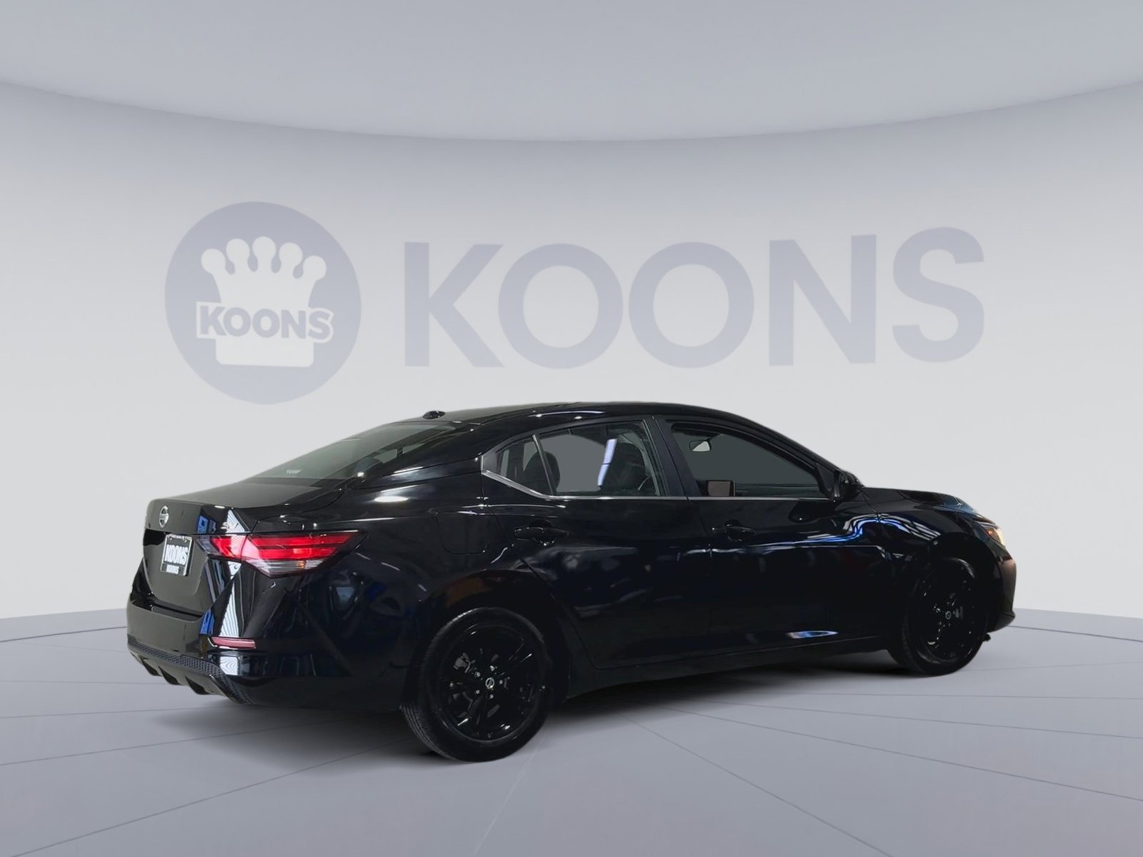Used 2023 Nissan Sentra SV FWD image 11