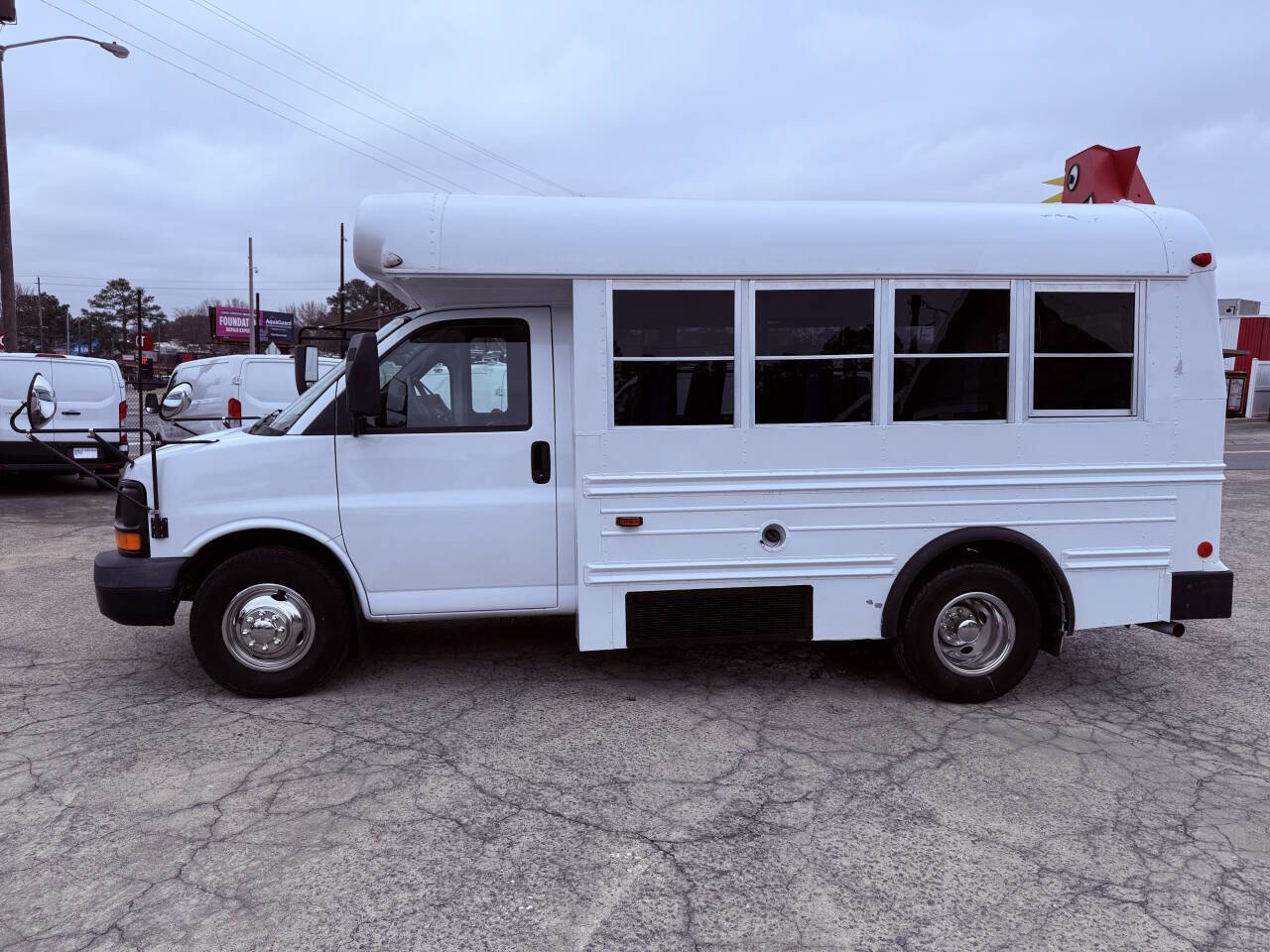 Used 2006 Chevrolet Express 3500 w/ School Bus Package image 3