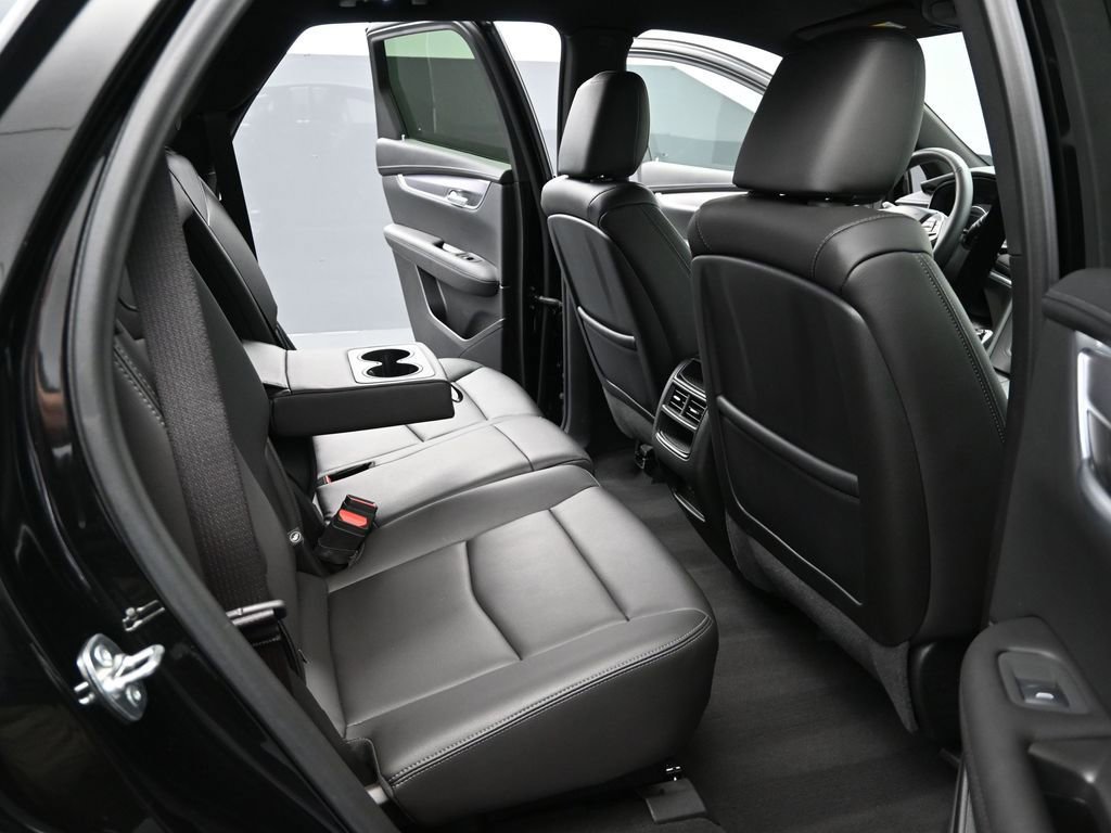 Certified 2025 Cadillac XT5 Luxury w/ LPO, Floor Liner Package AWD/4WD image 20