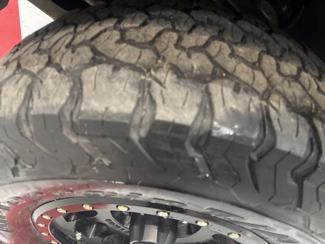 Used 2020 Toyota Tacoma TRD Off-Road w/ Technology Package AWD/4WD image 44