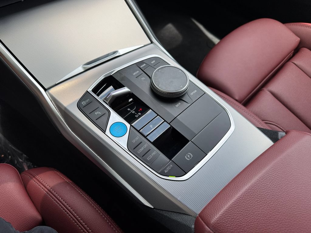 Used 2023 BMW i4 eDrive35 w/ Premium Package RWD image 33
