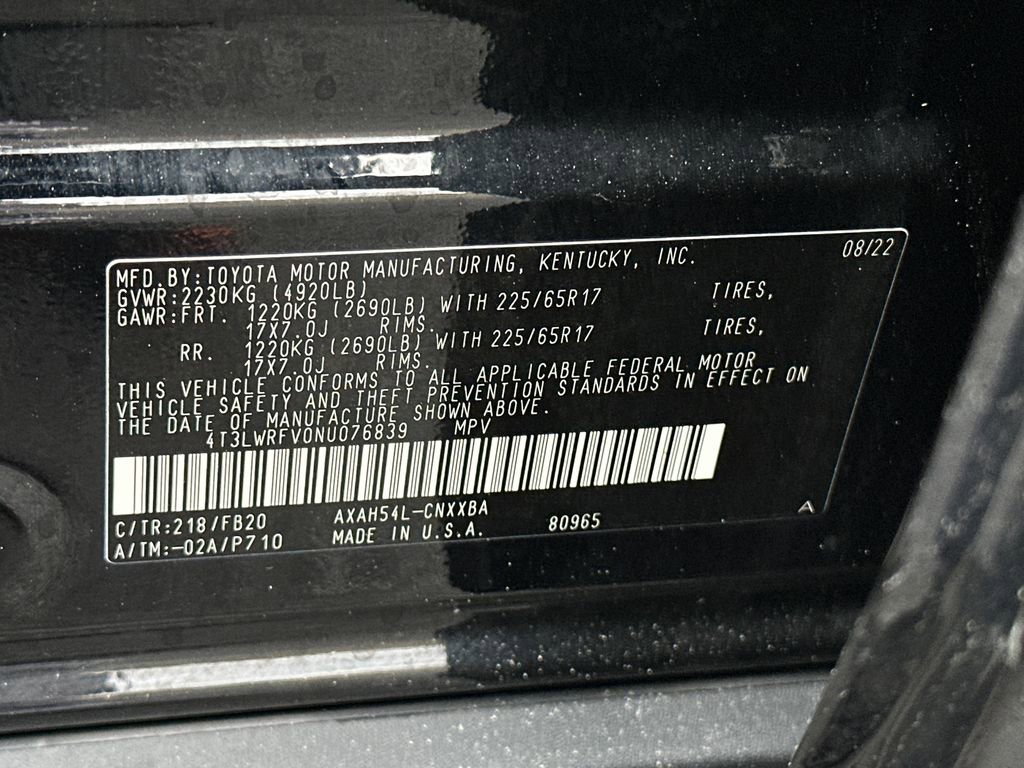 Used 2022 Toyota RAV4 LE image 30