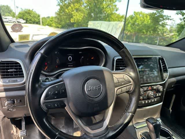 Certified 2020 Jeep Grand Cherokee Altitude AWD/4WD image 7