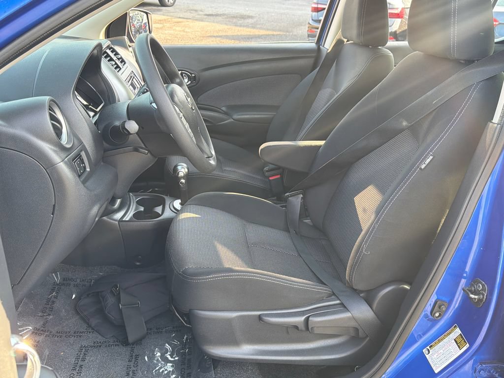 Used 2016 Nissan Versa SV w/ SV Appearance Package FWD image 26