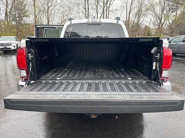 Used 2020 Toyota Tacoma SR5 image 21