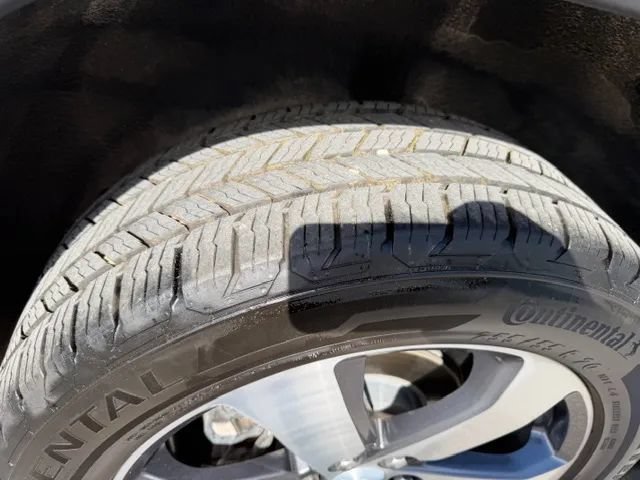 Used 2019 Chevrolet Traverse LT w/ LT Premium Package FWD image 19
