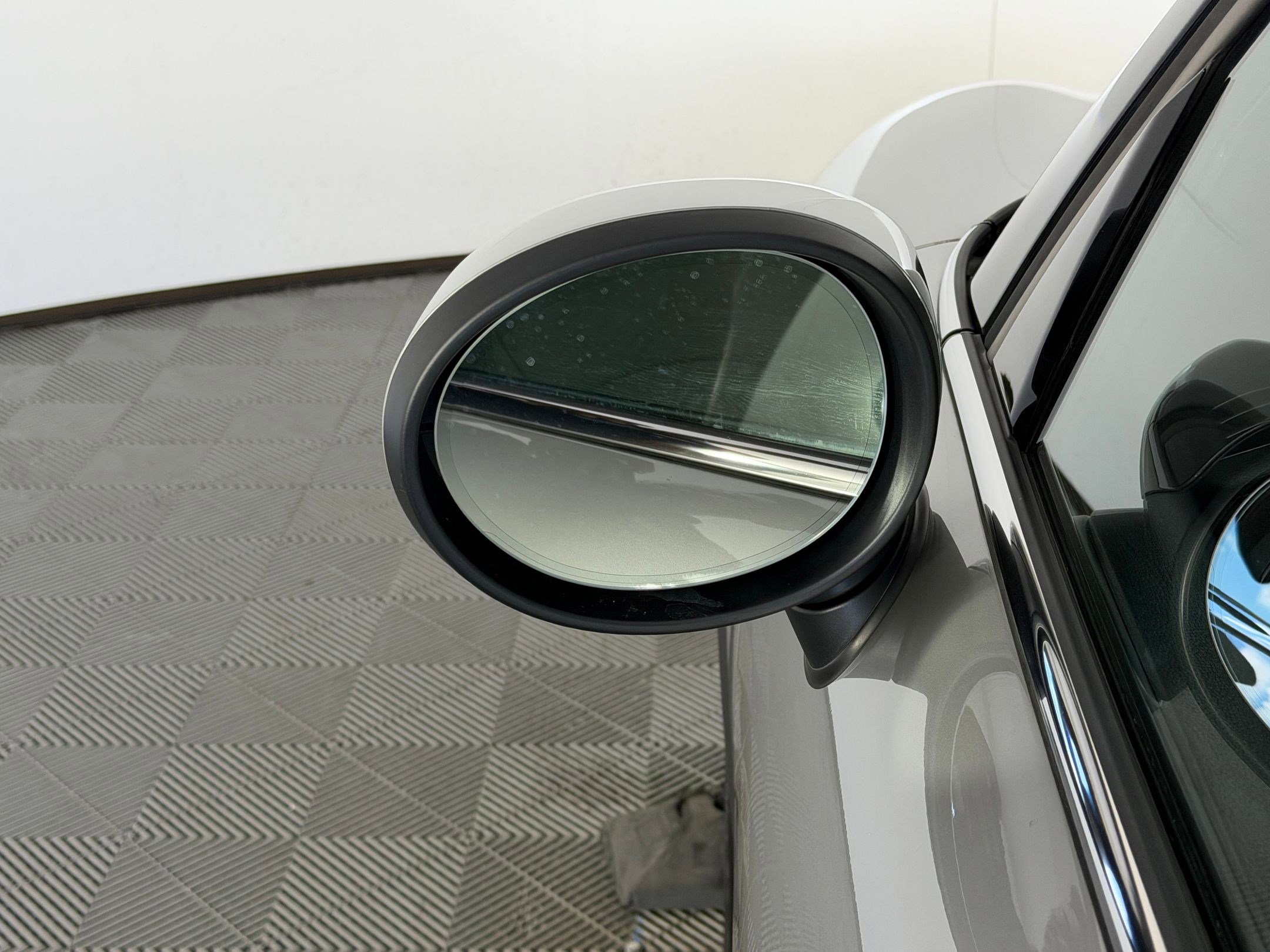 Used 2024 MINI Cooper S FWD image 23