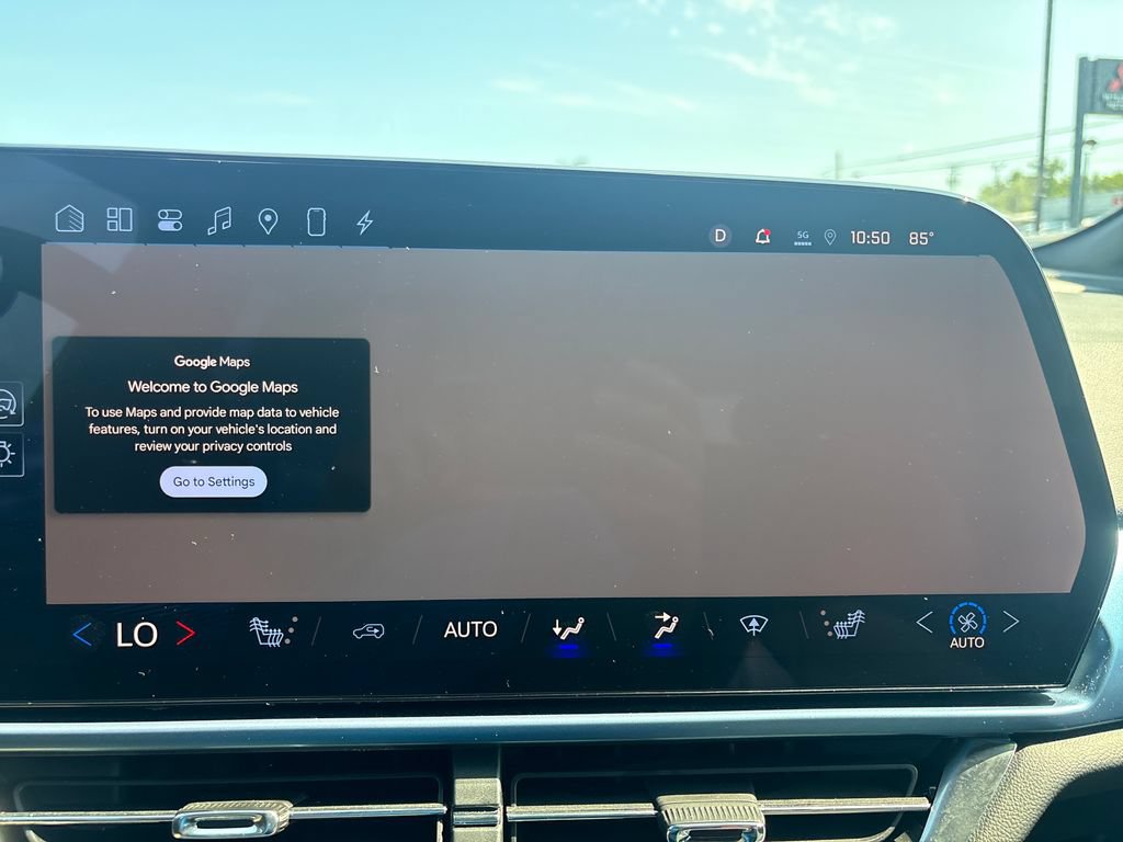 Used 2024 Chevrolet Equinox EV LT FWD image 22