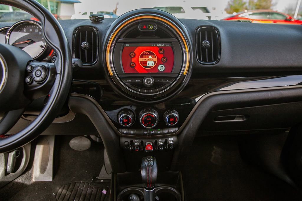 Used 2019 MINI Cooper Countryman S w/ Convenience Package image 15