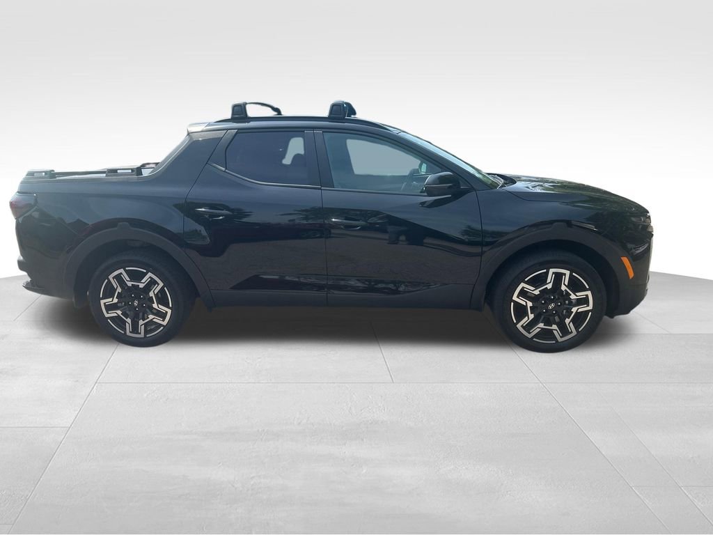 Used 2025 Hyundai Santa Cruz Limited AWD/4WD image 32