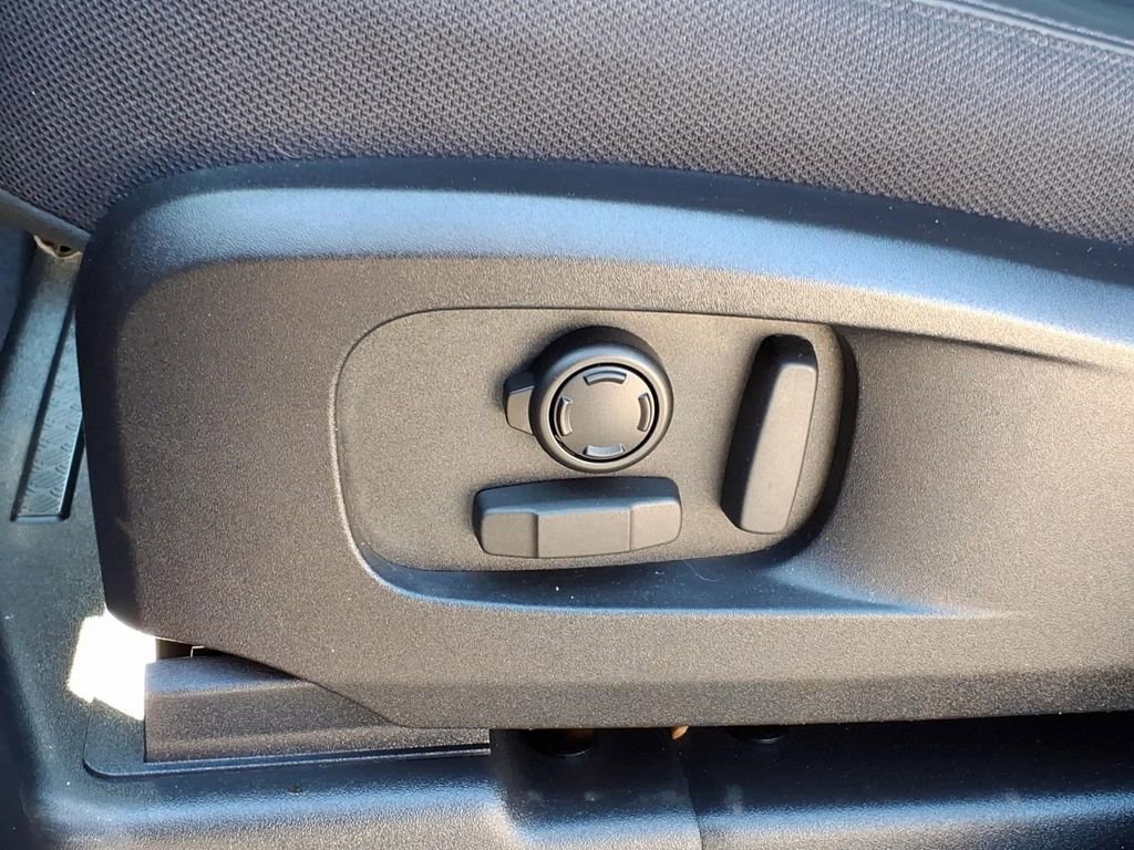 Used 2024 Land Rover Defender 110 X image 15