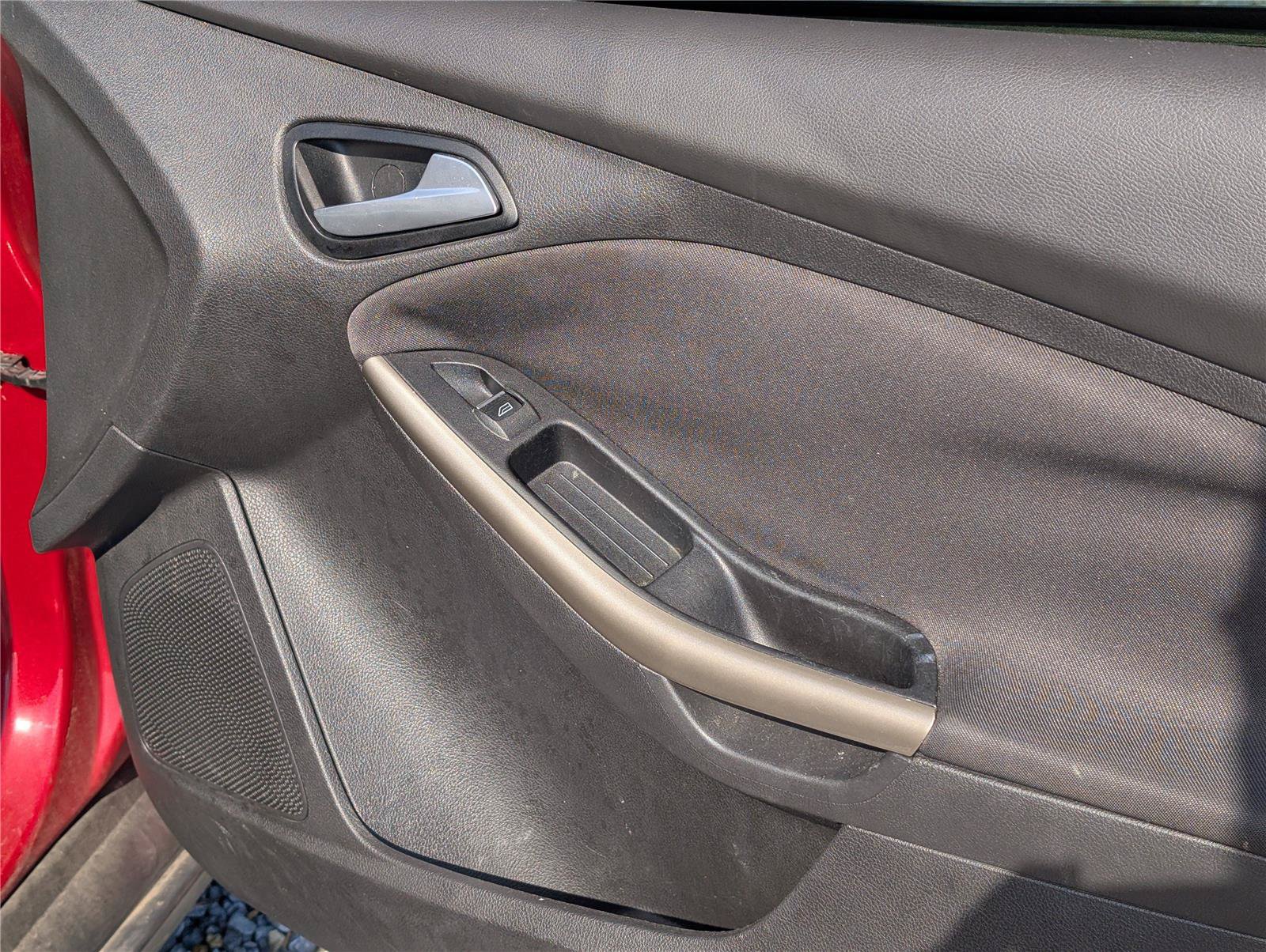 Used 2012 Ford Focus SEL FWD image 36