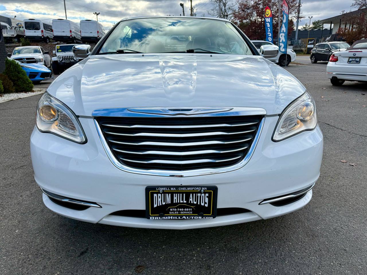Used 2011 Chrysler 200 Limited FWD image 15