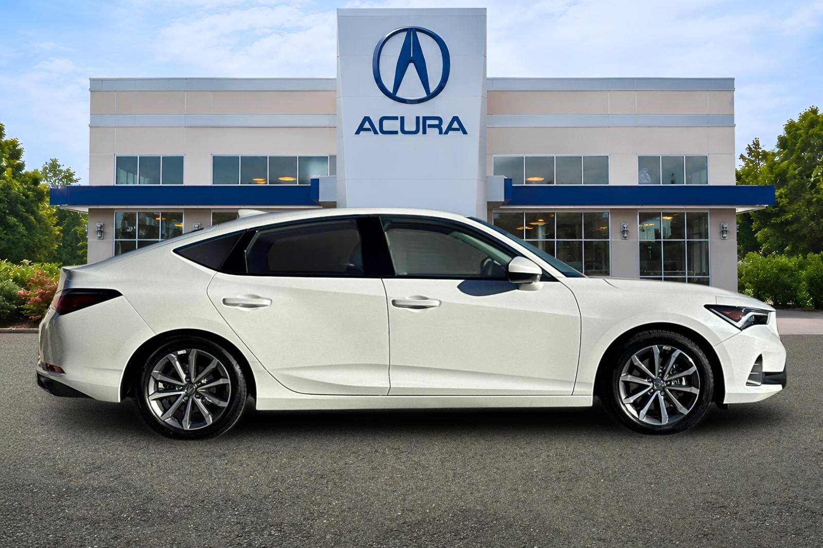 New 2026 Acura Integra FWD image 2