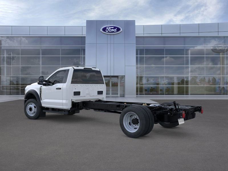 New 2025 Ford F550 4x4 Regular Cab Super Duty w/ XL Chrome Package image 4