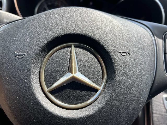 Used 2015 Mercedes-Benz C 300 4MATIC Sedan image 32