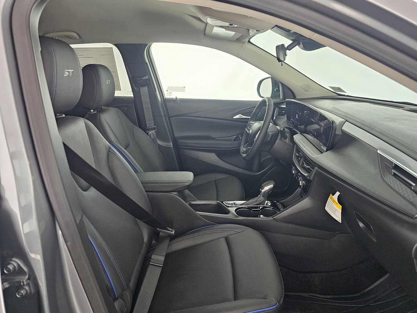 New 2026 Buick Encore GX Sport Touring w/ Advanced Technology Package AWD/4WD image 10