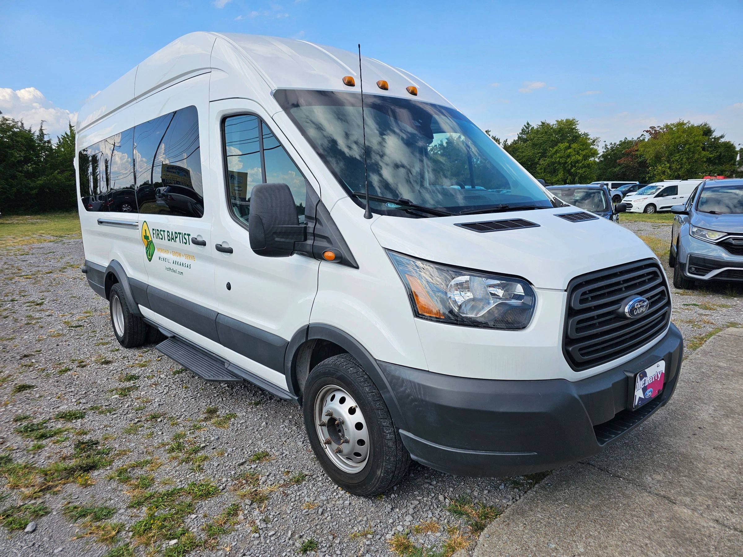 Used 2018 Ford Transit 350 XL RWD image 2