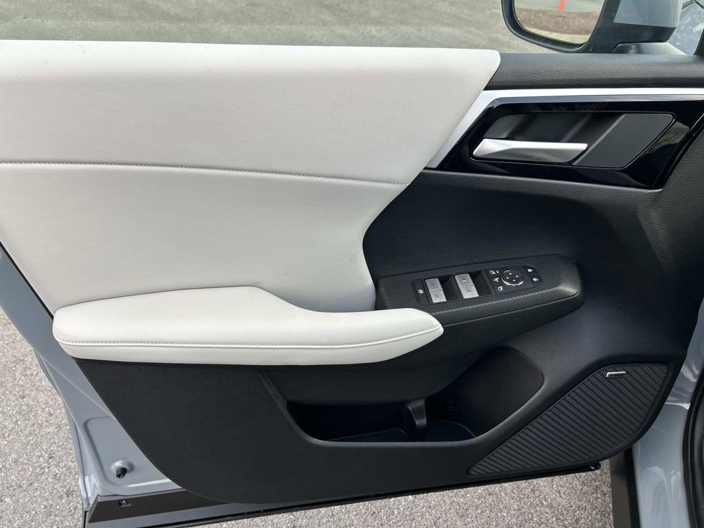 New 2026 Mitsubishi Outlander SE AWD/4WD image 22