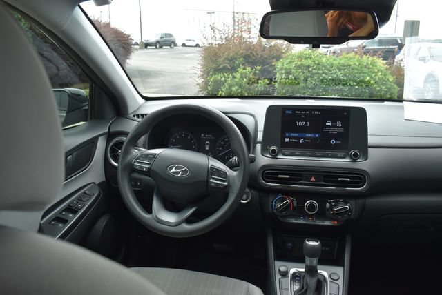 Used 2022 Hyundai Kona SEL FWD image 22
