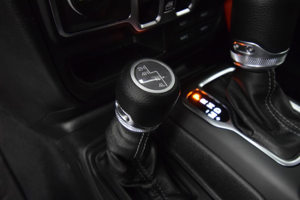 New 2026 Jeep Gladiator Sport AWD/4WD image 29