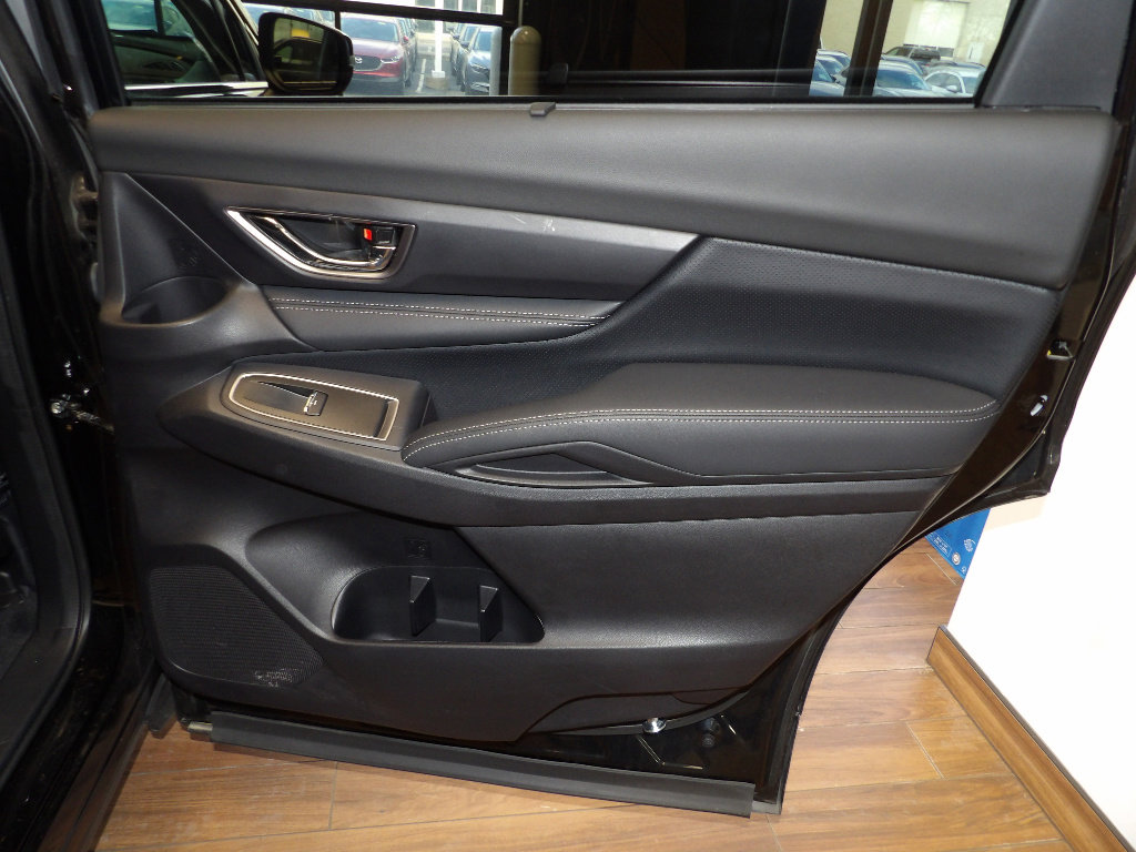 Used 2023 Subaru Ascent Limited image 15