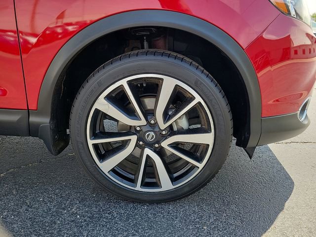Used 2017 Nissan Rogue Sport SL FWD image 9