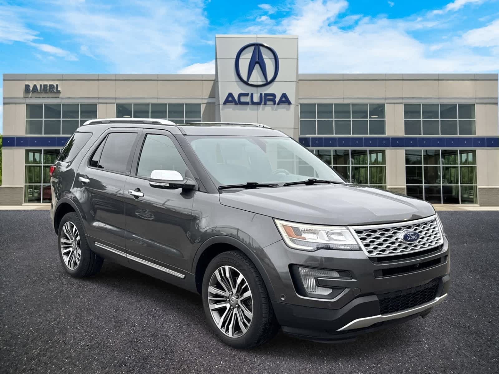 Used 2017 Ford Explorer Platinum AWD/4WD image 7