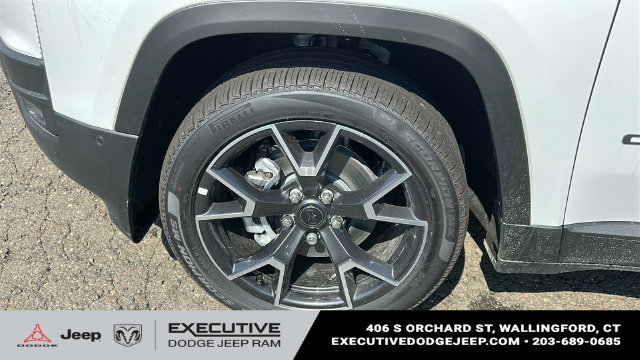 New 2026 Jeep Cherokee Overland AWD/4WD image 8