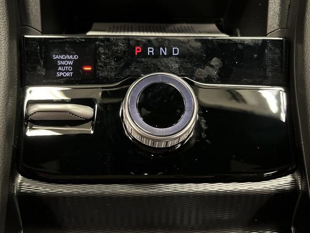 New 2025 Jeep Grand Cherokee L Limited w/ Trailer Tow Package image 21