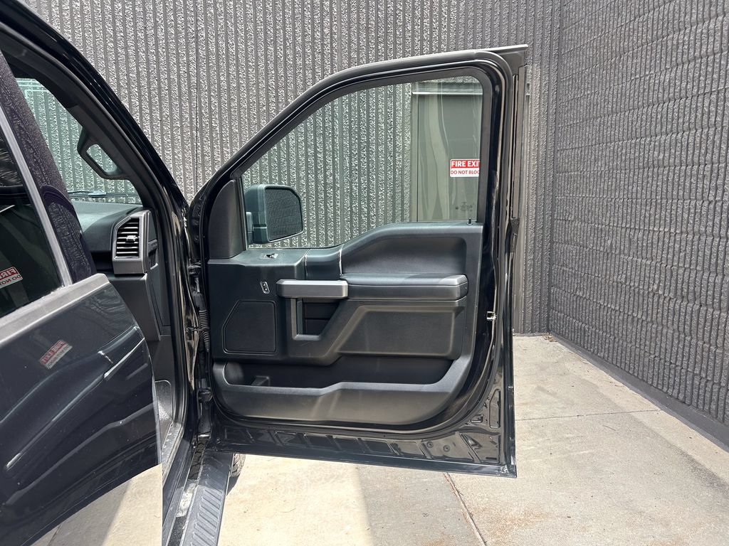 Used 2020 Ford F150 XLT w/ Equipment Group 302A Luxury AWD/4WD image 22