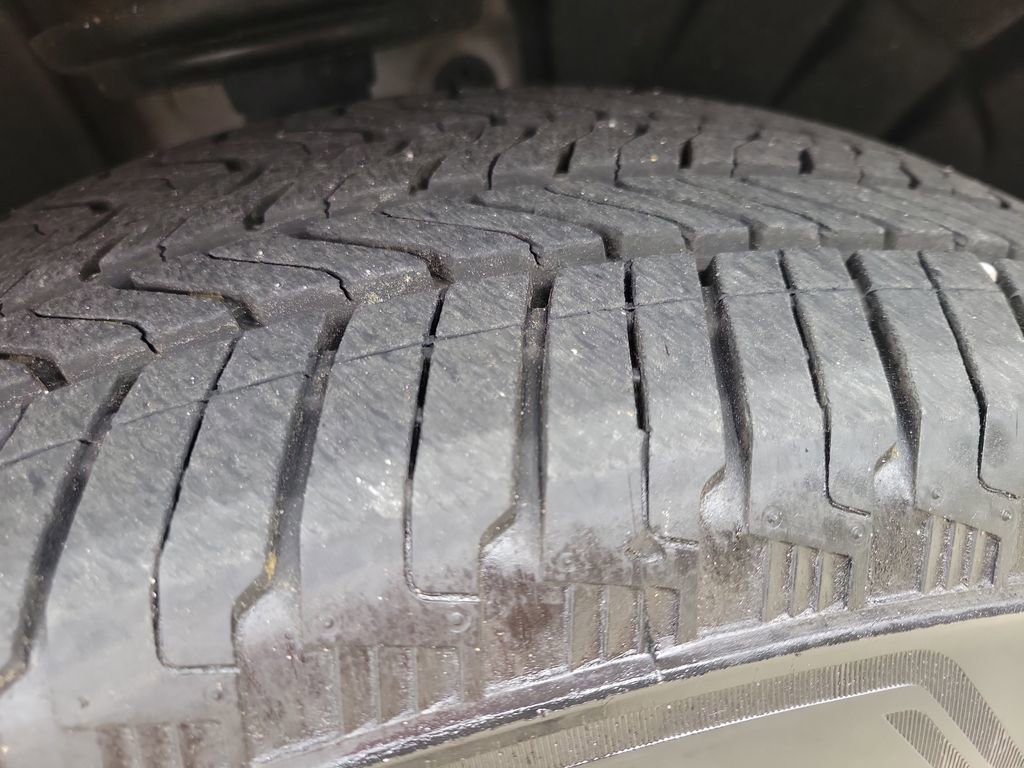 Used 2020 Chevrolet Traverse LS w/ LPO, Blackout Package image 30