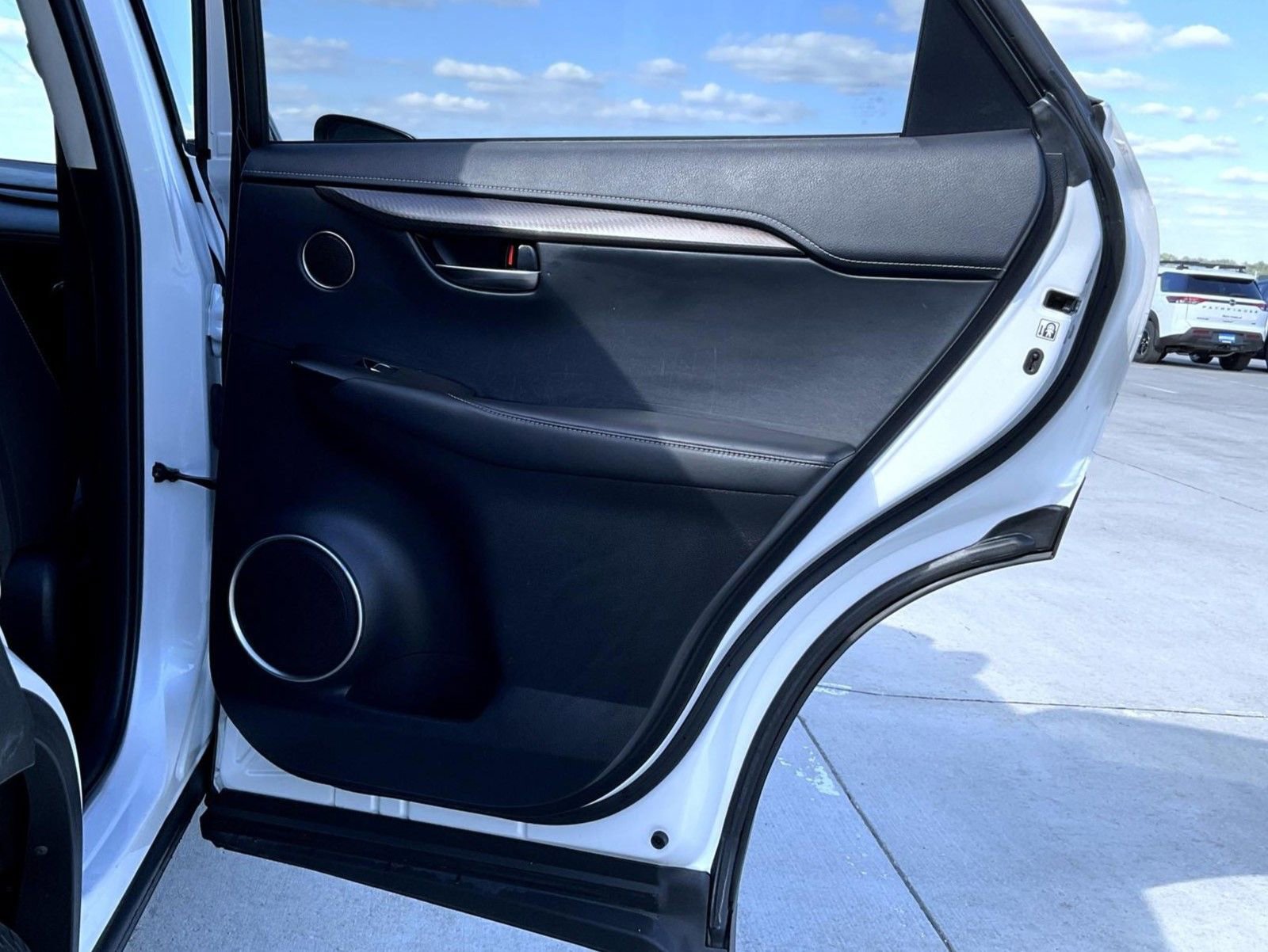 Used 2020 Lexus NX 300h AWD w/ Premium Package image 18