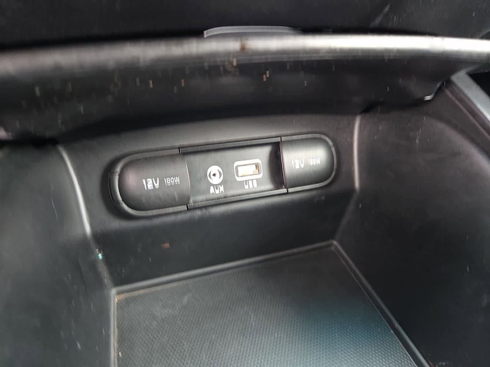 Used 2016 Kia Sorento FWD image 27