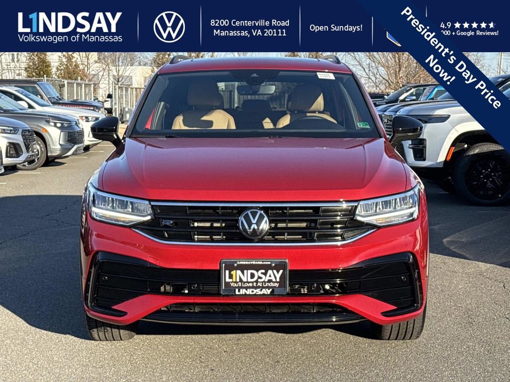 Used 2024 Volkswagen Tiguan SE R-Line image 6