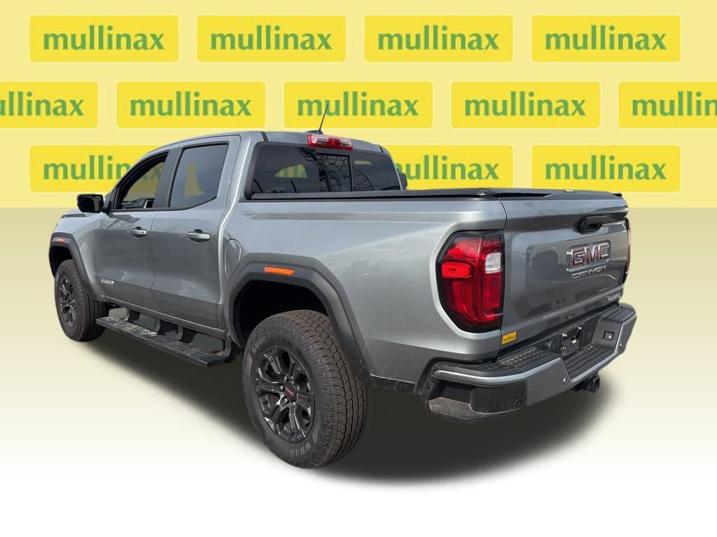 Used 2025 GMC Canyon Elevation w/ Technology Package image 8