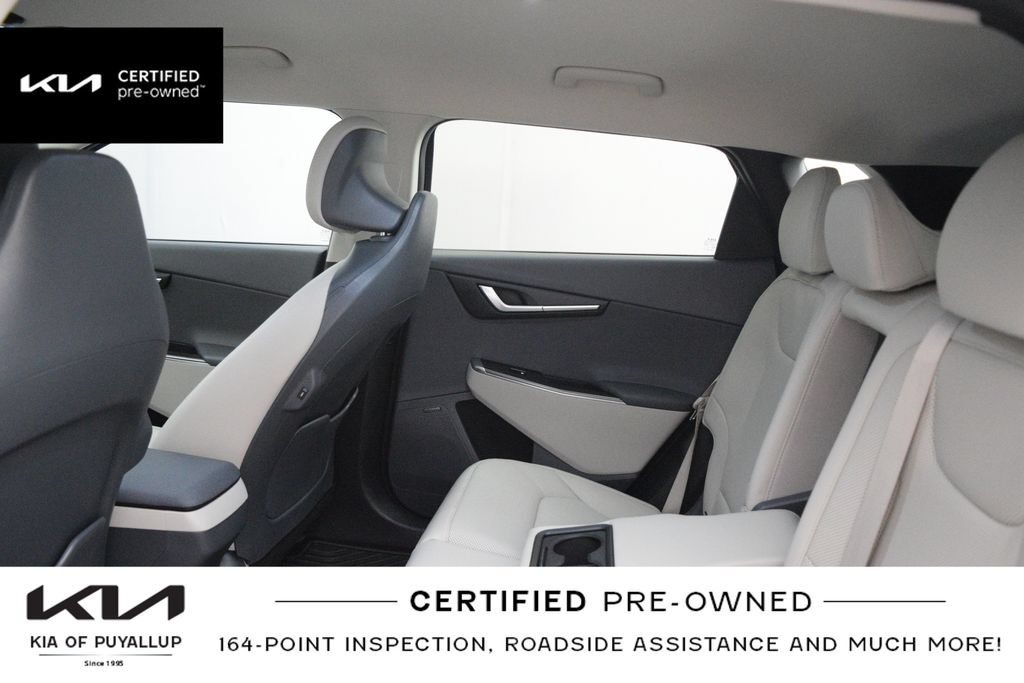 Certified 2023 Kia EV6 Wind AWD/4WD image 13