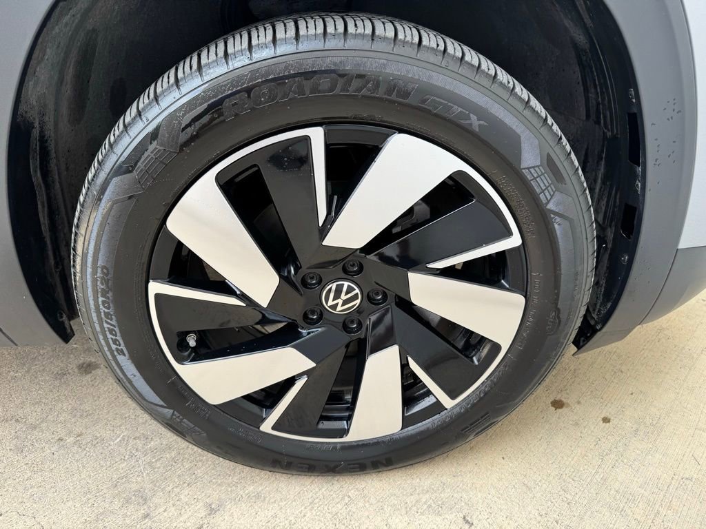Used 2024 Volkswagen Atlas Cross Sport SE AWD/4WD image 8