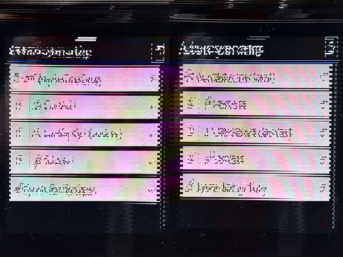 Used 2021 Volkswagen Atlas Cross Sport SEL Premium image 24