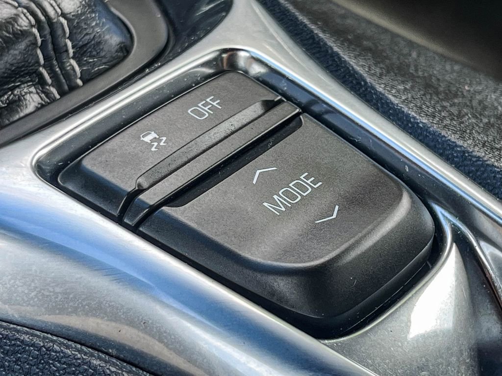 Used 2024 Chevrolet Camaro LT image 24