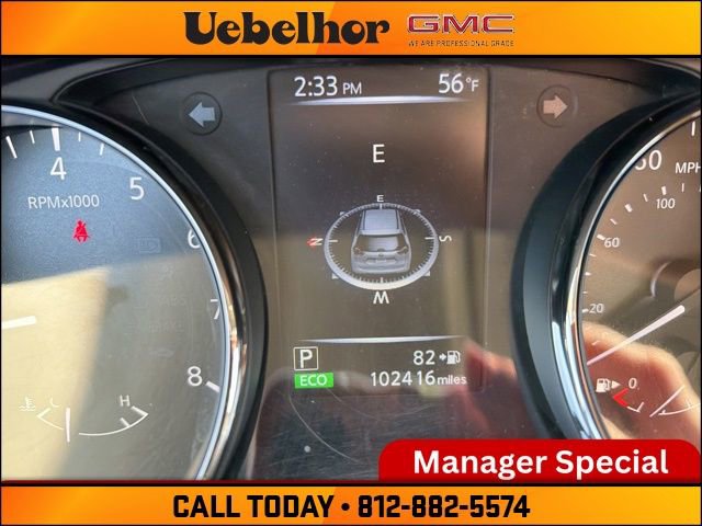 Used 2017 Nissan Rogue SV w/ SV Premium Package image 28