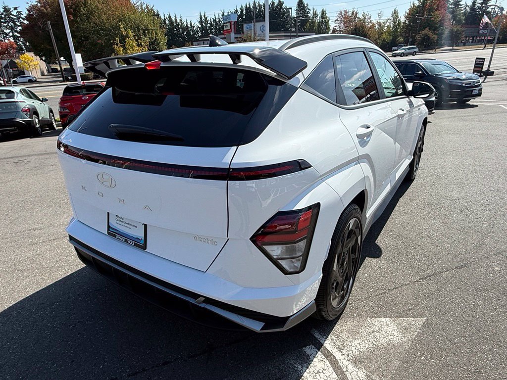 Certified 2025 Hyundai Kona N Line FWD image 6