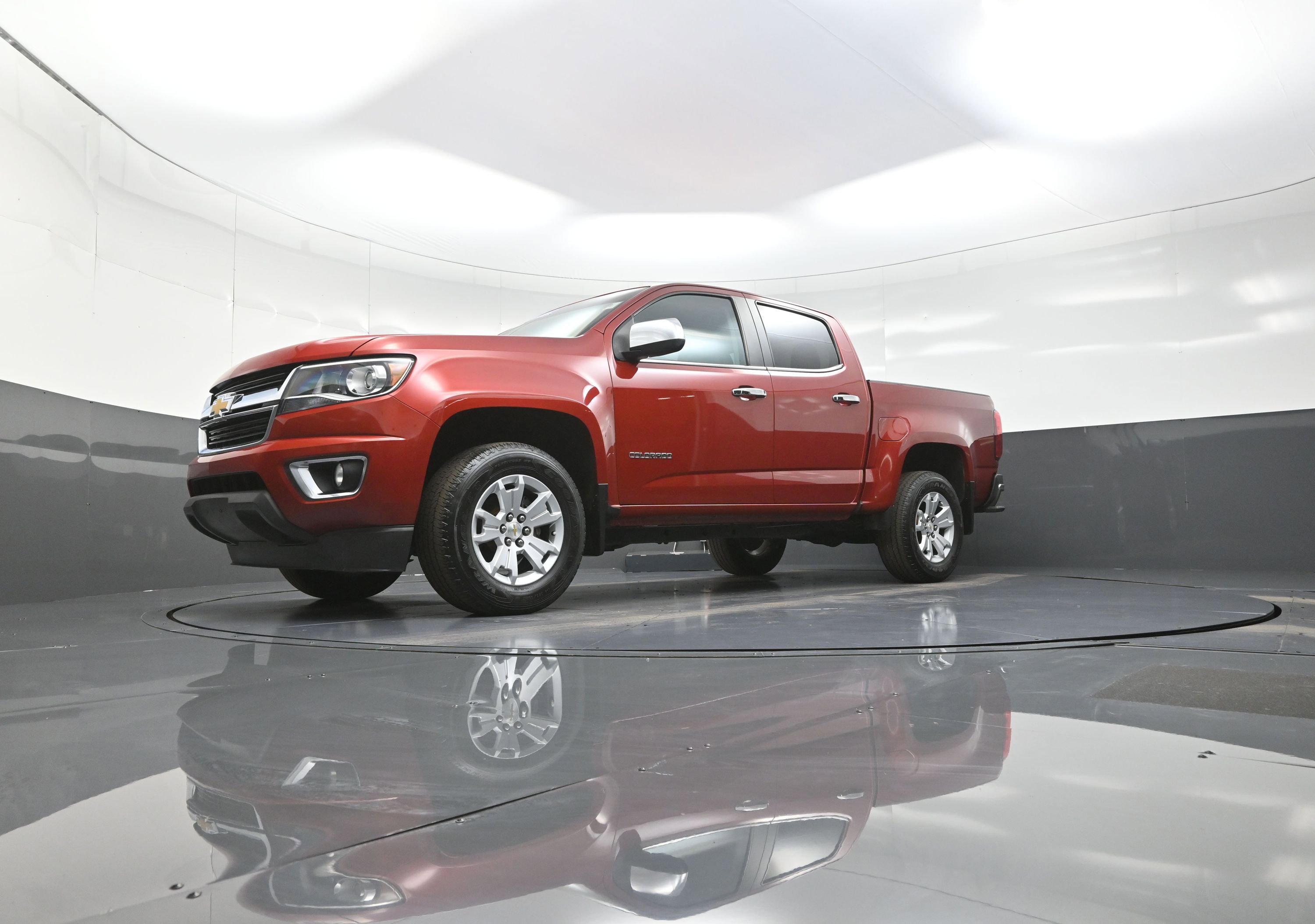 Used 2015 Chevrolet Colorado LT w/ Luxury Package image 11
