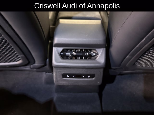 Used 2025 Audi SQ6 e-tron Prestige w/ 21" Wheel Package AWD/4WD image 15
