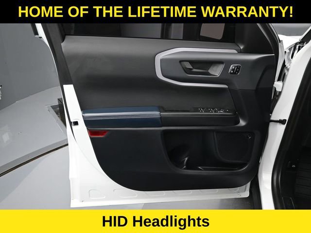 Used 2024 Ford Bronco Sport Outer Banks w/ Tech Package image 11