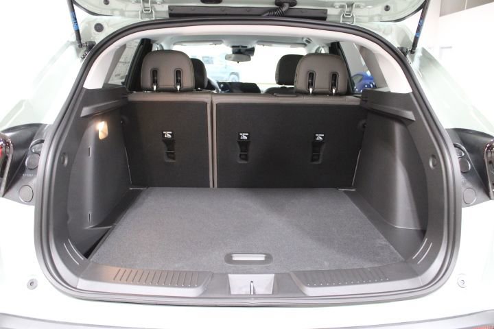 New 2026 Chevrolet Trax ACTIV w/ Driver Confidence Package FWD image 14