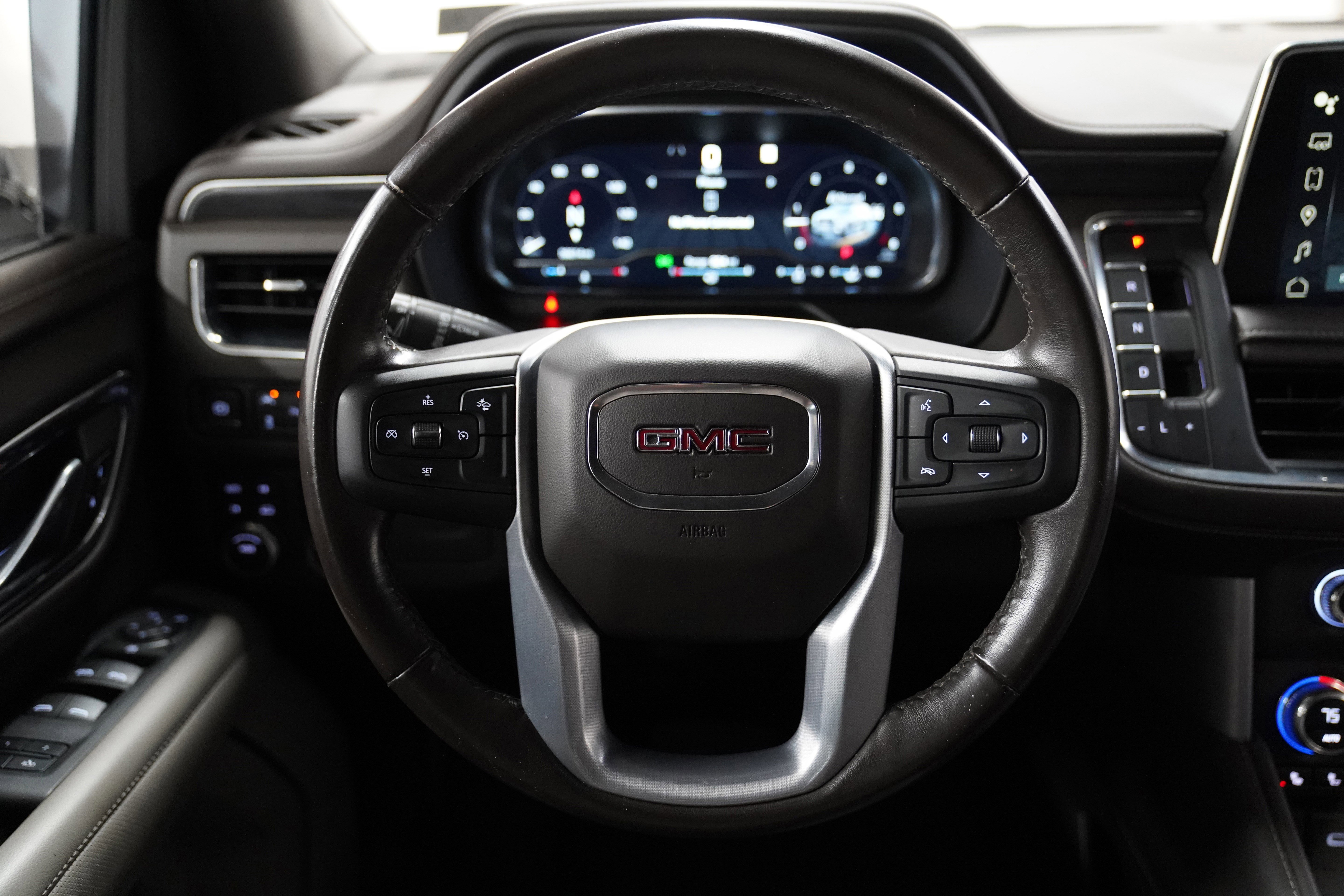 Used 2023 GMC Yukon SLT image 19