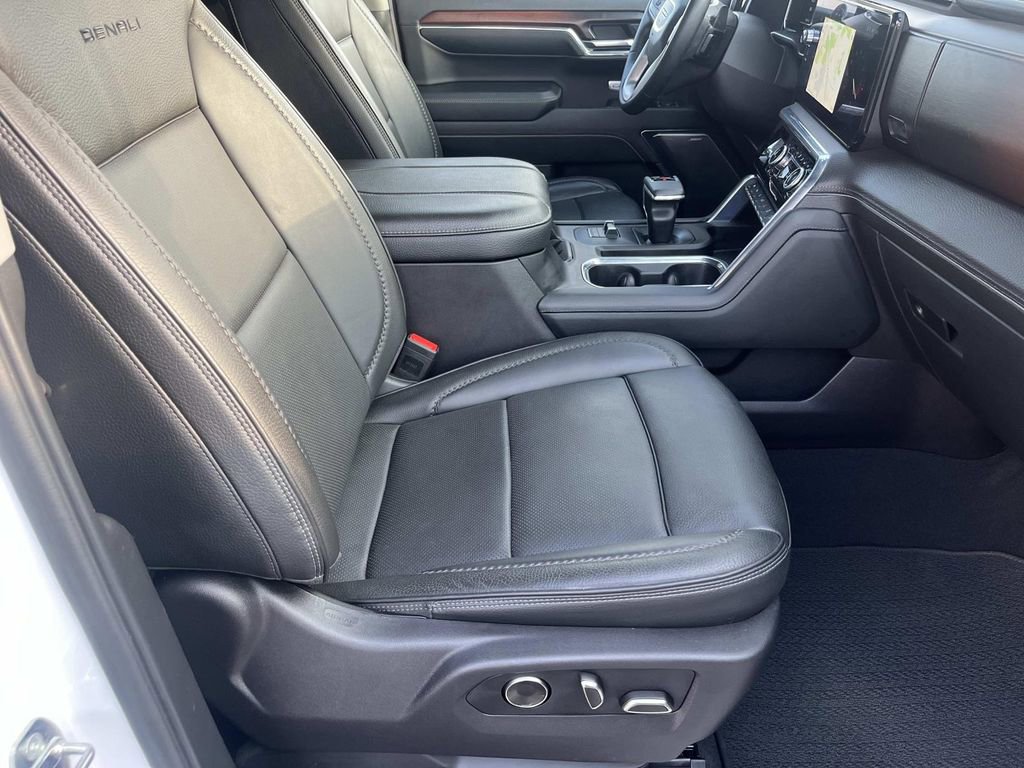 Certified 2024 GMC Sierra 1500 Denali w/ Technology Package image 29