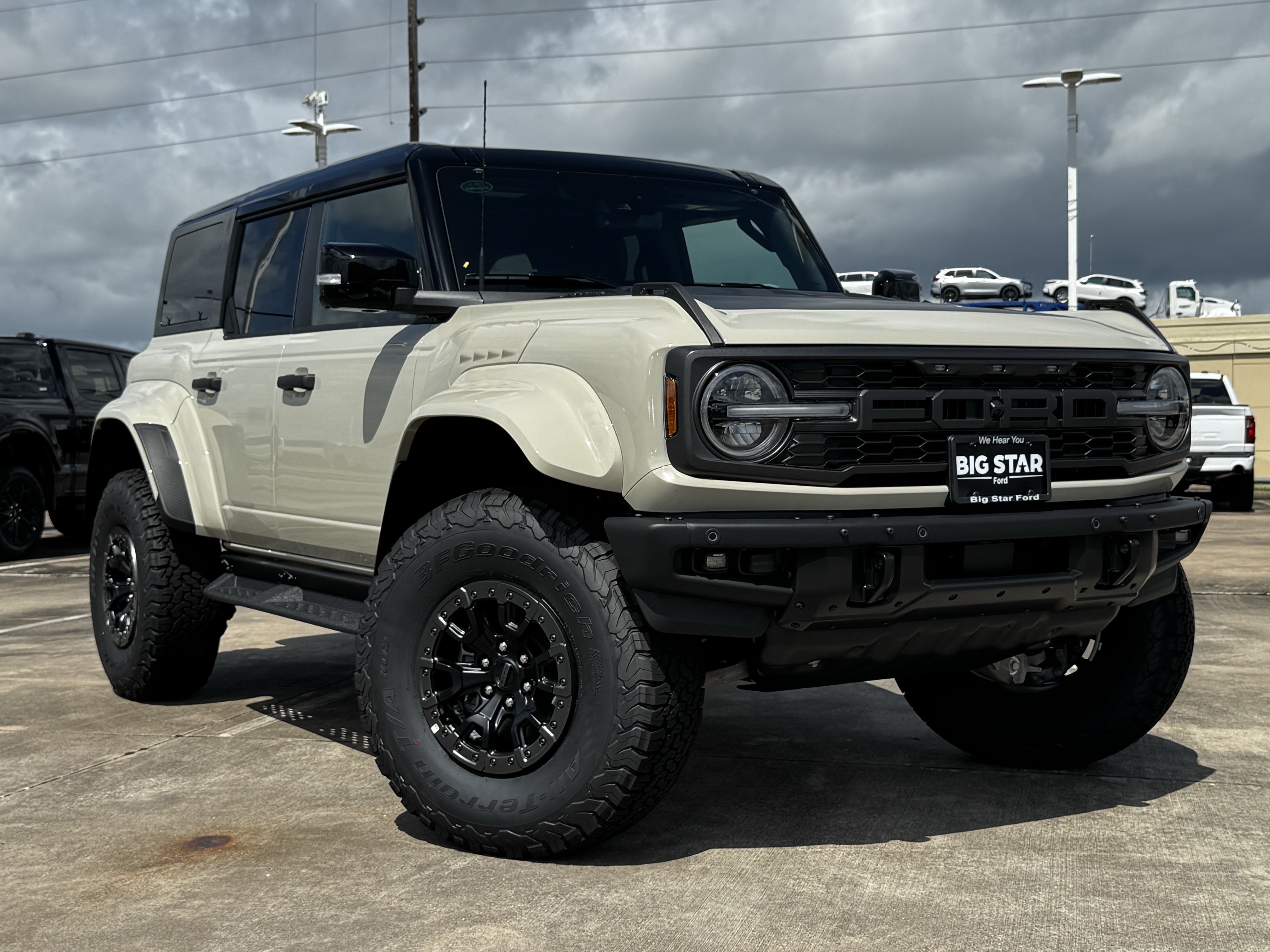 New 2026 Ford Bronco Raptor AWD/4WD image 2